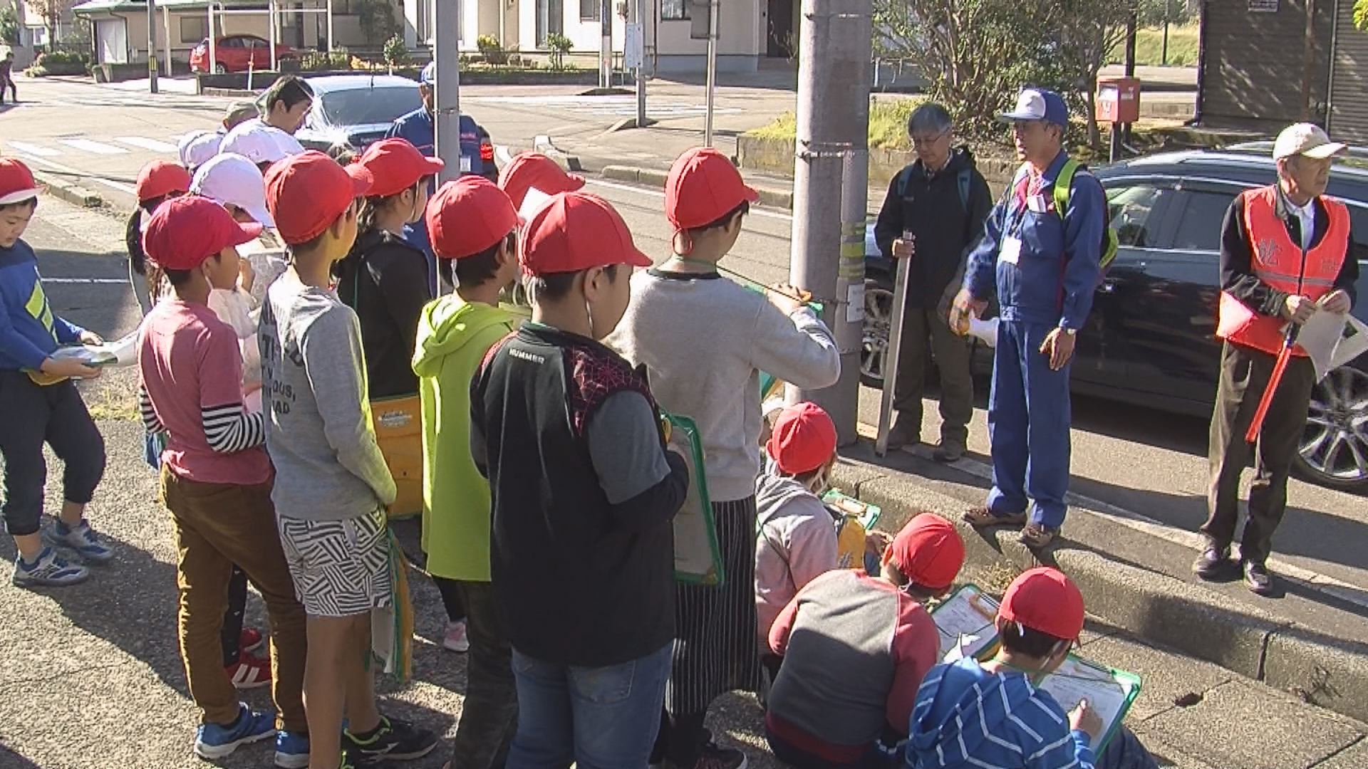 181108_春日新田小４年川の防災現地学習1