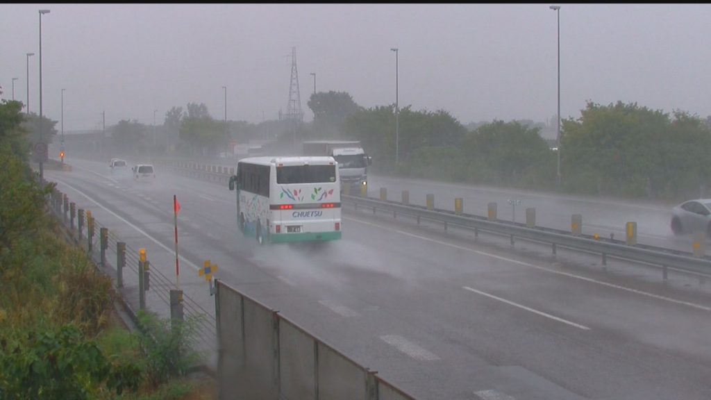 240919_けさ激しい雨