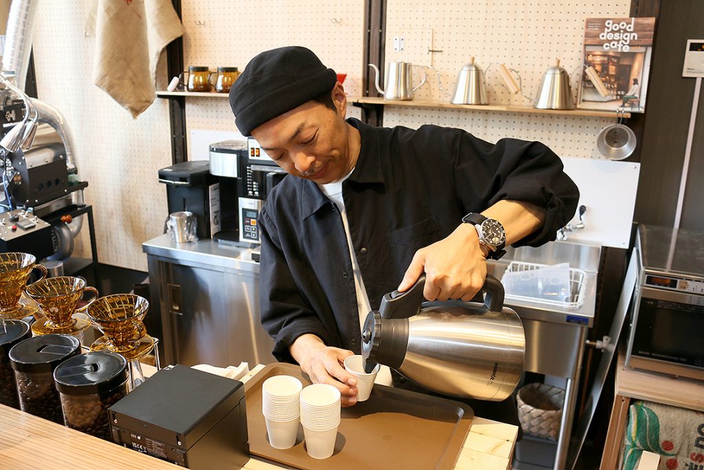 westコーヒー淹れるところ